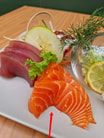 19 Salmon Sashimi